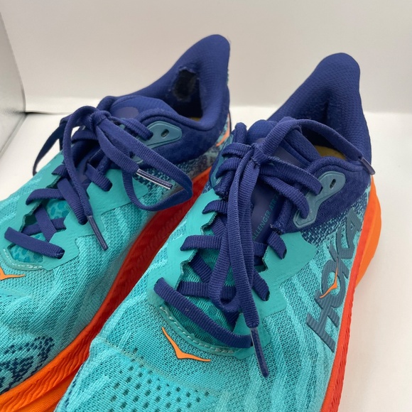 HOKA Challenger 7 women’s running sneakers Size 8.5D - Picture 7 of 10